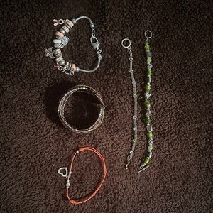 Chic Silver and Green Beaded Bracelet Collection